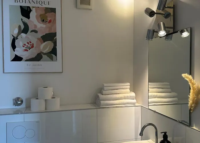 Mango Living I Fifth I Modern I 95 Qm I 4 Schlafzimmer *